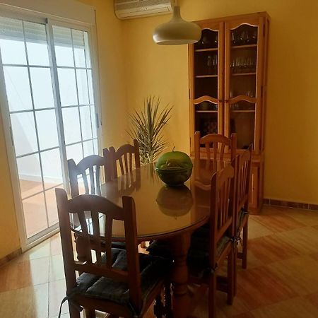 Chalet Adosado Con Azotea Andaluza Y Patio, Junto A La Playa 이슬라크리스티나 외부 사진