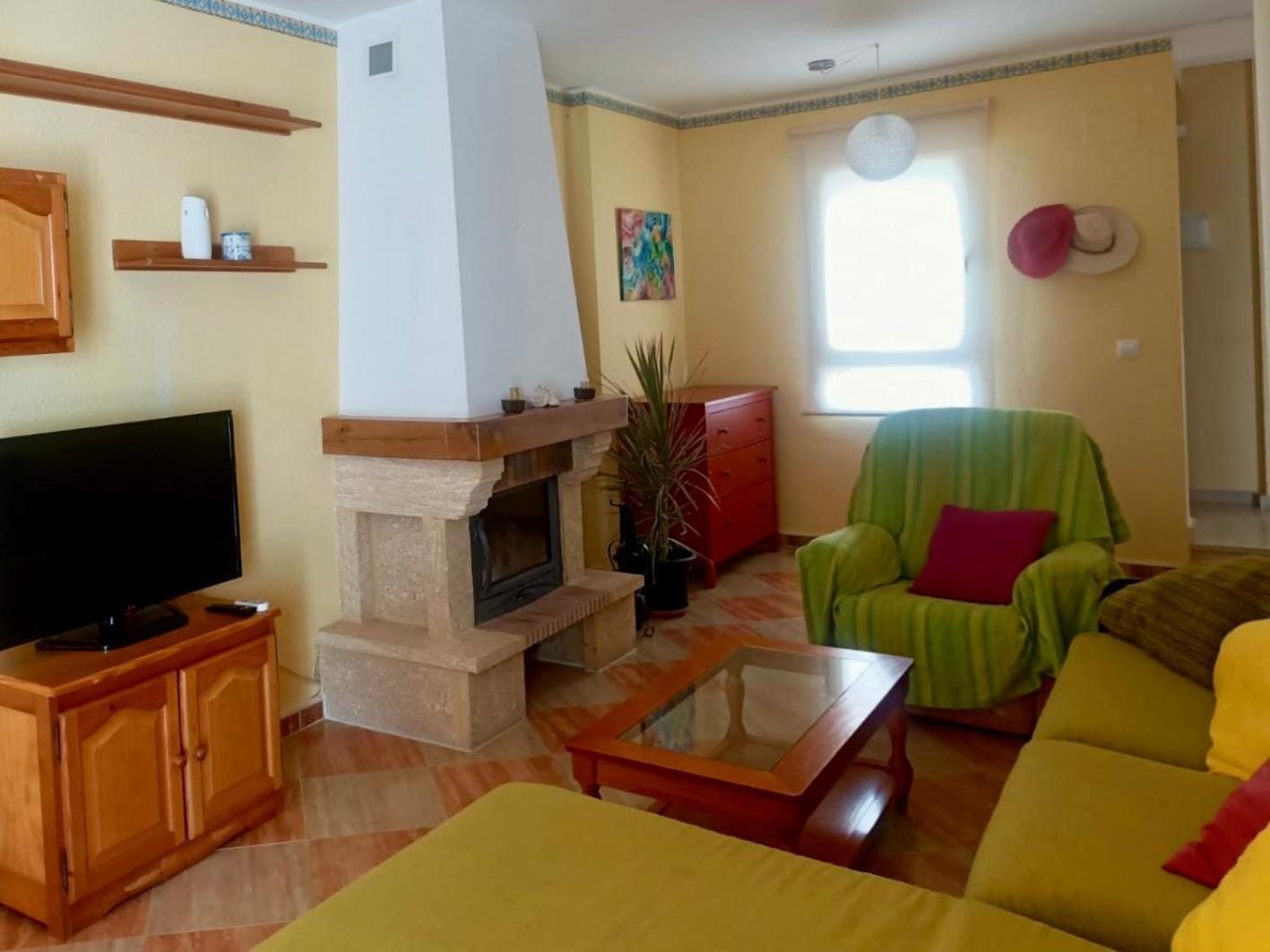 Chalet Adosado Con Azotea Andaluza Y Patio, Junto A La Playa 이슬라크리스티나 외부 사진